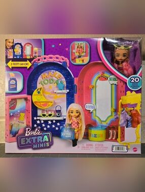 Barbie Extra Minis Boutique Playset